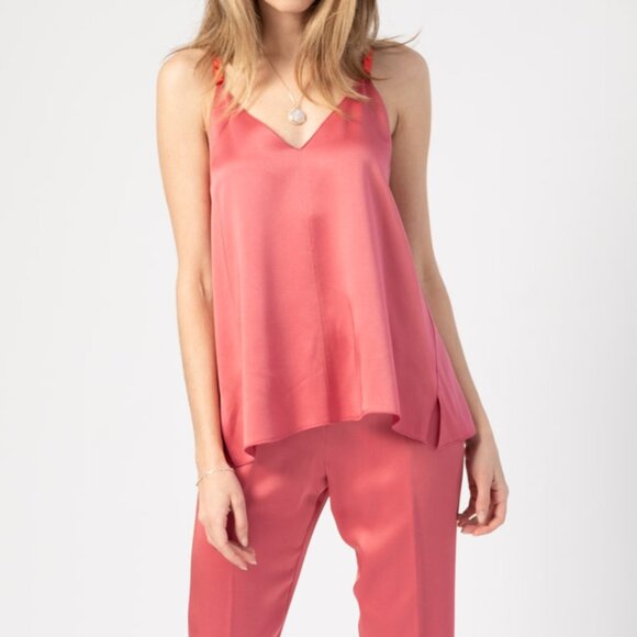 FORTE FORTE Envers Satin Crepe Top in Hibiscus - Picture 4 of 4